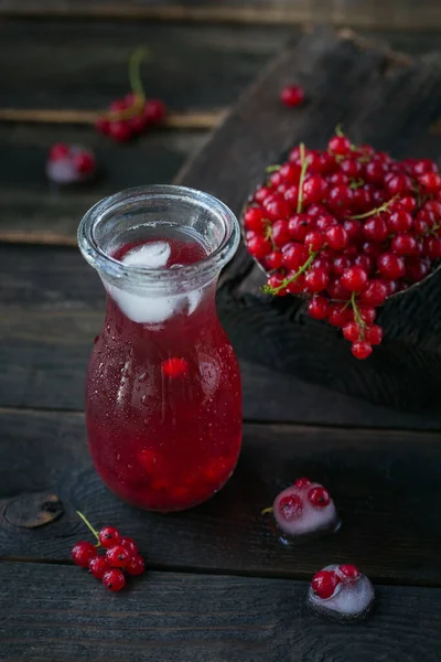 Glass Red Currant Cocktail Mocktail Refreshing Summer Drink Crushed Ice — Stock Photo, Image