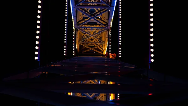 Dönme Dolap İçi Görünüm Kokpit Yapısı