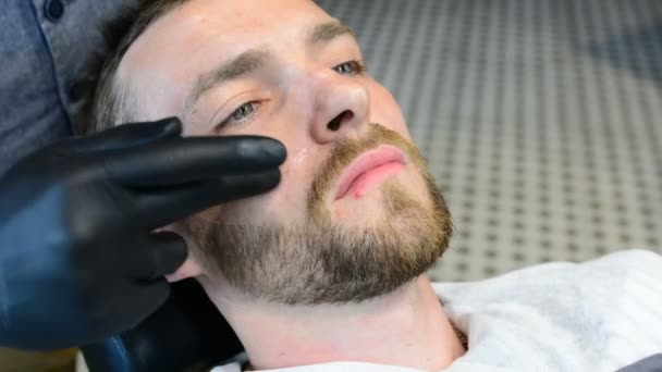 Corte Barba Con Afeitado Afeitar Recto Cierre Barba Afeitada Peluquería — Vídeo de stock