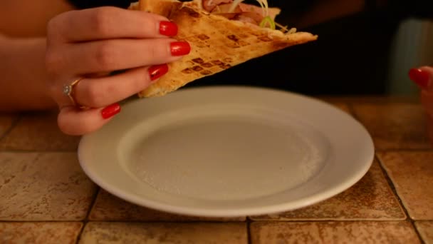 Girl Eating Pizza Cafe — Stock Video