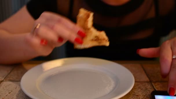 Girl Eating Pizza Cafe — Stock Video