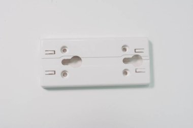 Güvenlik ve Yangın sensörleri ve alarm donanımları beyaz arka plan üzerinde. sinyal için bileşenleri. Güvenlik ve Yangın sensörleri ve alarm donanımları beyaz arka plan üzerinde. sinyal için bileşenler.