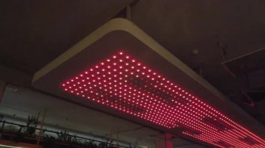 Yüksek doymuş desenleri ile parlak renkli Smd Led video duvar