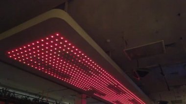 Yüksek doymuş desenleri ile parlak renkli Smd Led video duvar