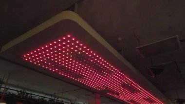Yüksek doymuş desenleri ile parlak renkli Smd Led video duvar
