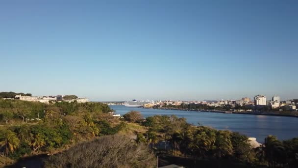 Morro Castle Malecon Promenade Habana Skyline Cuban Capital City Urban — Stock Video