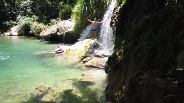 Cuba April 2019 People Bathe Wild Mountain Lake Waterfall Travel — Stock Video