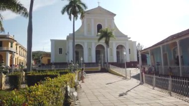 Trinidad, Küba - Nisan 2019: Küba caddesi, Trinidad, Küba