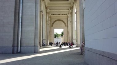 Moskova - Temmuz, 2019: Vdnkh parkında insanlar..