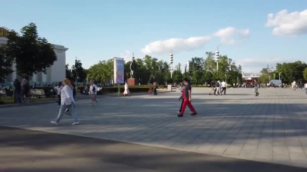 Moscow Juli 2019 Folk Parkera Vdnkh Utställning Prestationer Medborgareekonomi Vdnkh — Stockvideo