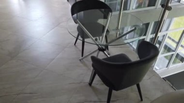 İç Boş Modern Loft Ofis açık alan 4k döngülebilir modern ofis görüntüleri. Ücretsiz çalışma alanı.