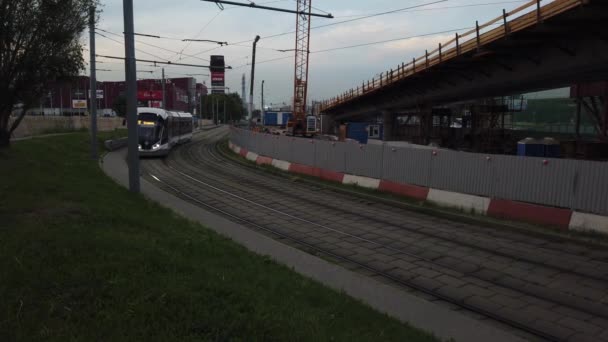 Června 2020 Moskva Rusko Moderní Tramvaj Jede Trase — Stock video