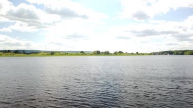 Yazın Volga Nehri 'nin Panoraması
