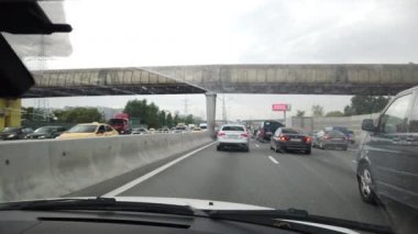 05 Eylül 2020, MOSCOW, RUSSIA: Otoyolda araba sürüş, arabadan manzara