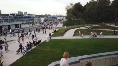 06 Eylül 2020, Kuzey Nehri İstasyonu, MOSCOW, Rusya: İnsanlar restorasyondan sonra açılan tek nehir istasyonunda yürüyorlar