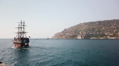 17 Eylül 2020, ANTALYA, TURKEY: Liman kenti Antalya 'da turist yolcu korsan gemileri