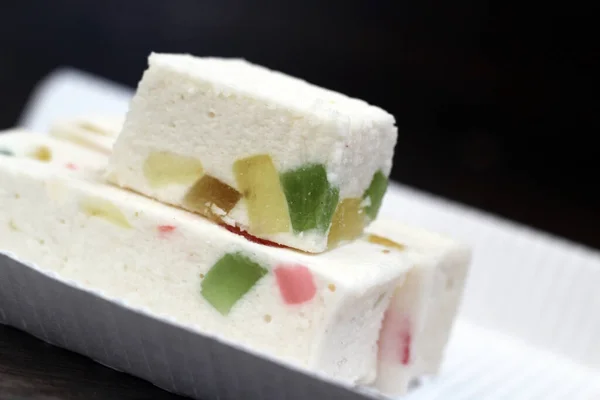 White Marshmallow Marmalade Crumbs Dessert Close — Stock Photo, Image