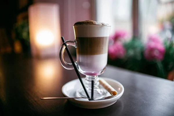 Gezellig Café Stad Koffie Dranken Stimuleren Sterk Amerikaans Cappuccino Latte — Stockfoto