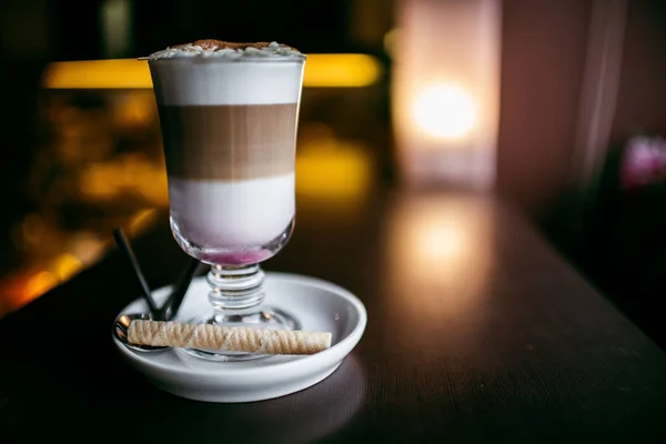 Gemütliches Café Der Stadt Kaffeegetränke Beleben Stark Amerikaner Cappuccino Oder — Stockfoto