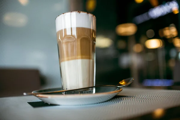 Gemütliches Café Der Stadt Kaffeegetränke Beleben Stark Amerikaner Cappuccino Oder — Stockfoto