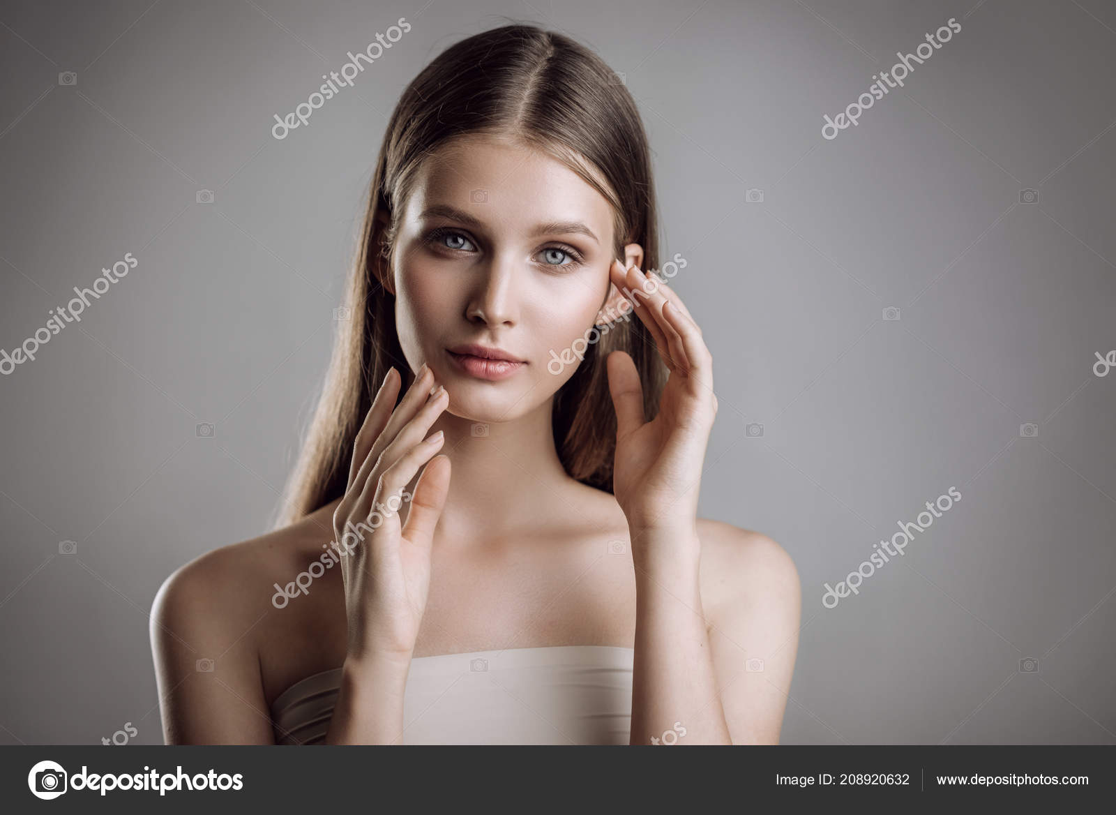 Portrait Beautiful Young Girl Nude Make Studio Gray Background — Stock