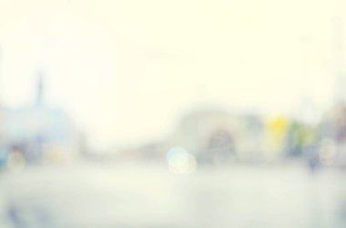 Sokak ışıkların arka plan güzel bulanık. Şehir arka plan bulanık. Sonbahar kentsel arka plan bulanık 