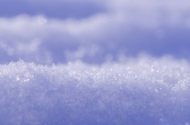 Doğal kış arka plan. Kar parlak sürüklenir. Kış kar arka plan doku. Güneş ile kar tuttu