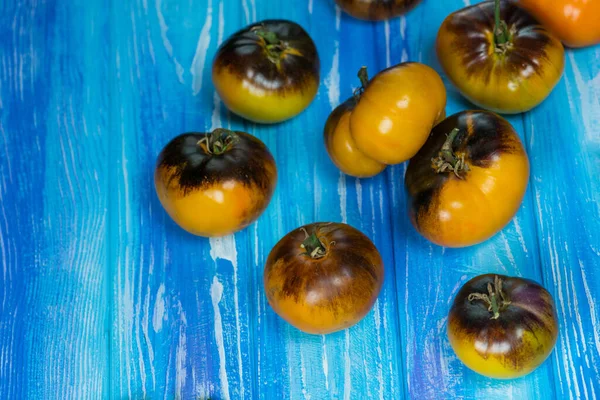 Tomates Amarelos Golden Crabapple Fundo Madeira Colheita Tomate Amarelo Caseiro — Fotografia de Stock