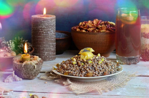 Kutia Mit Kandierten Früchten Und Haselnüssen Weihnachtsgericht Aus Weizenkörnern — Stockfoto