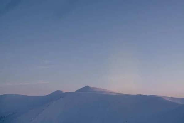 Utsikt Över Snötäckta Berg Vinter Säsongen Royaltyfria Stockbilder