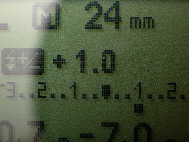 Bir kamera flaşı için pozlama denetimi ekranı