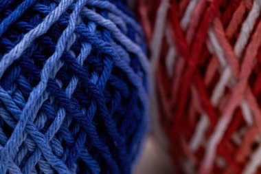 seçici odaklı tığ işi ipliği