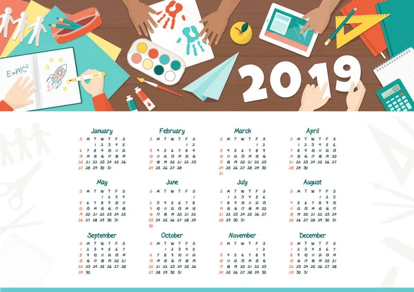 Niños Creativos Calendario Escolar 2019 Niños Estudiando Jugando Juntos — Vector de stock