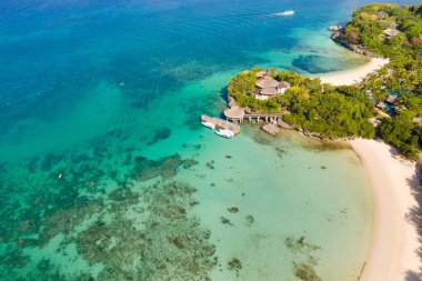 Güzel Punta Bunga Beach Boracay adasında, Filipinler.