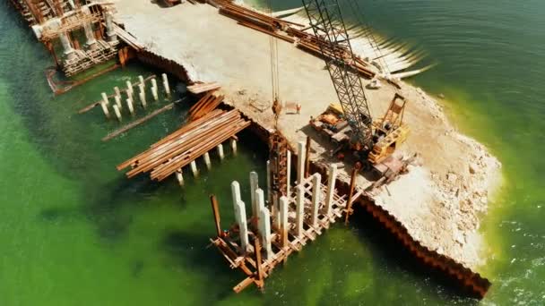 Puente en construcción en la isla de Siargao. — Vídeo de stock