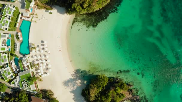 Hermosa playa de Punta Bunga en la isla de Boracay, Filipinas . — Vídeos de Stock