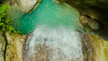 Güzel tropik şelale Filipinleri, Cebu