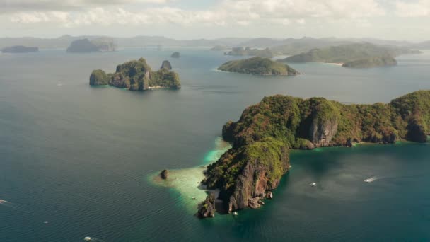 Tengerpart trópusi szigetekkel El Nido, Palawan, Fülöp-szigetek — Stock videók