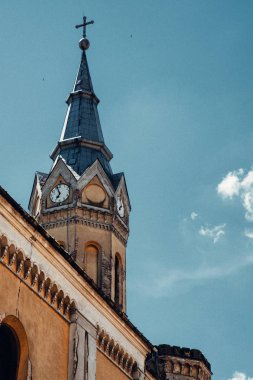 Bir kulenin Germen kilisesi detayı