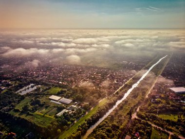 Kanalizasyon arıtma tesisi Endüstriyel su arıtma Drone havadan görünümü