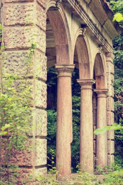 Moneasa Romanya eski hamam villa dorik tarzı