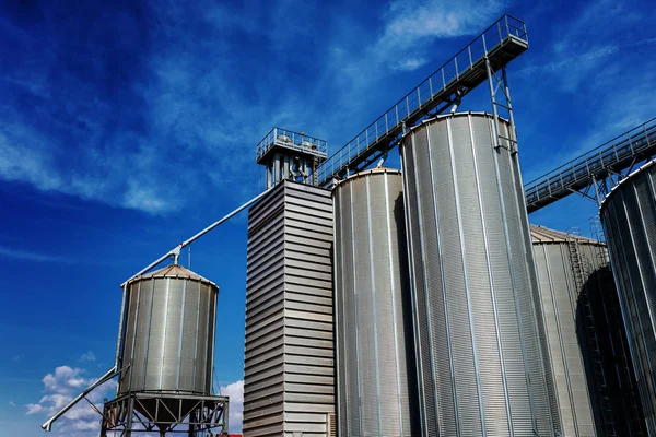 Fondo Agrícola Silos Modernos Para Almacenar Cosecha Cornd Grain — Foto de Stock