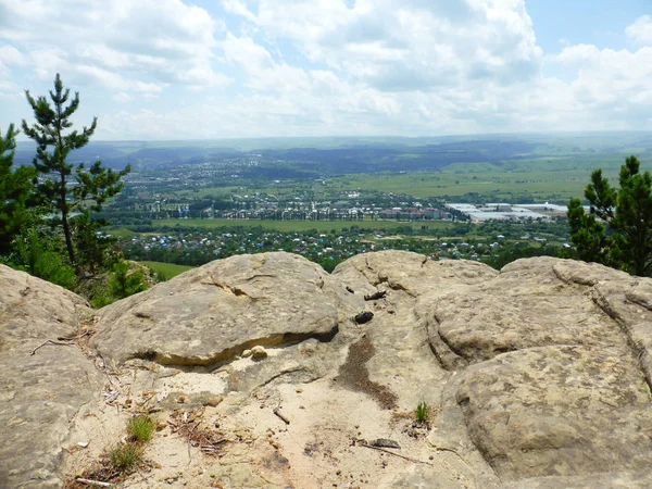 Borgustan sıradağları, Rusya Federasyonu