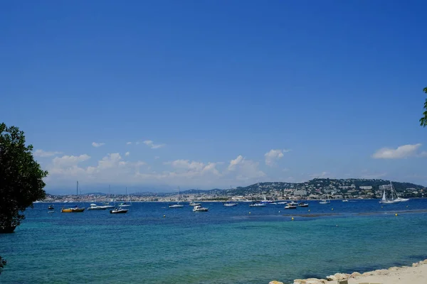 The islands of lerins off the coast of cannes — Stock Photo, Image