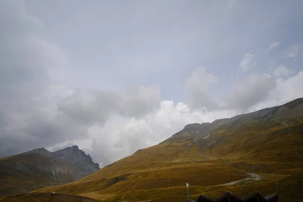 イタリアの山々の背景 — ストック写真