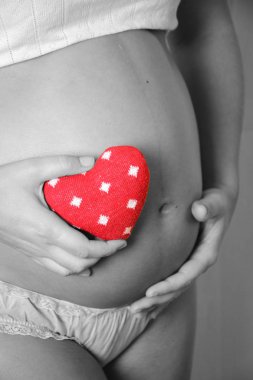 Pregnat bir kalp 