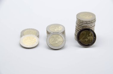 iki Euro coins