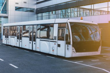 Havaalanı Servisi otobüs terminal yakınındaki