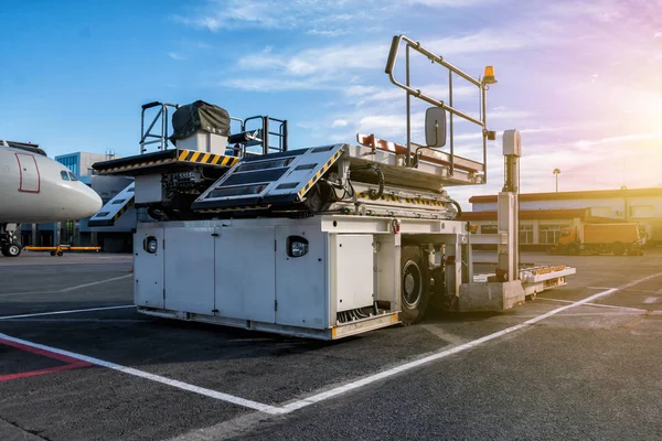 Vliegtuigen Container Pallet Loader Luchthaven Schort — Stockfoto