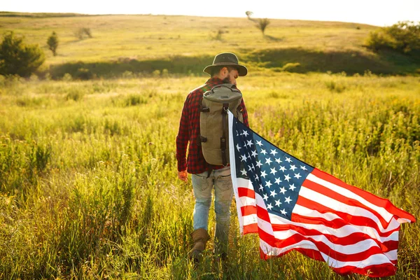 Juli Fjärde Juli Amerikanen Med Medborgare Sjunker Amerikanska Flaggan Självständighetsdagen — Stockfoto